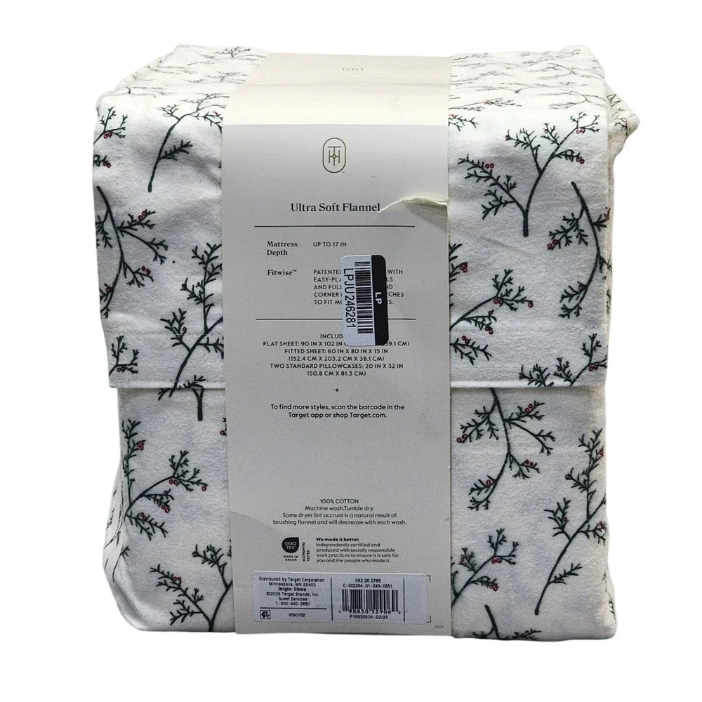Threshold Flannel Sheet Set Queen Ultra Soft White Green Red Holiday Christmas